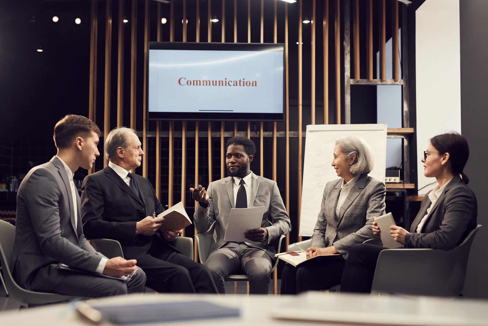 Sales Management: Proactive Communication